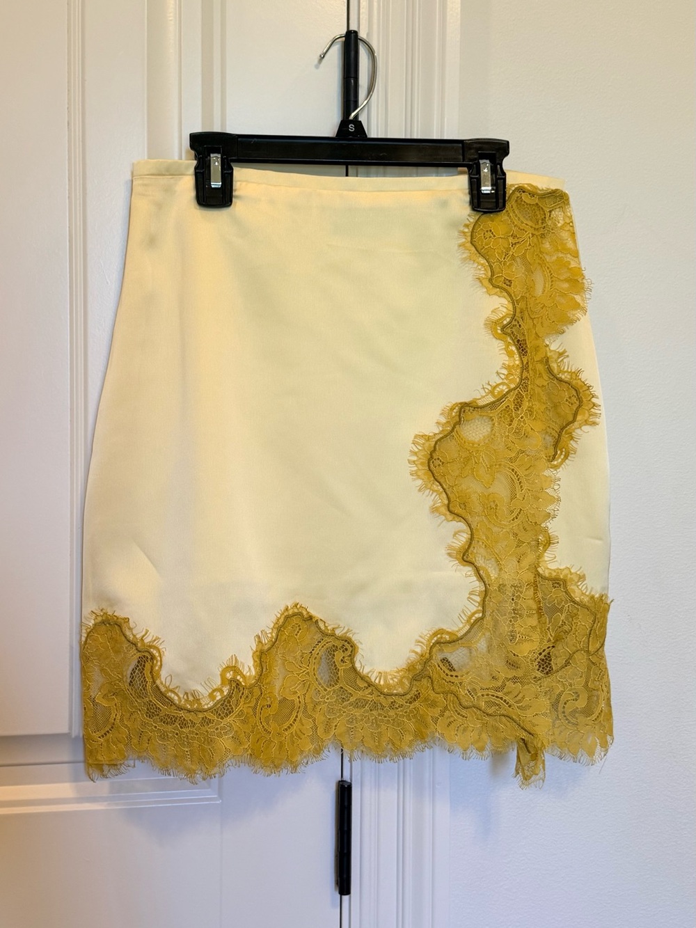 Vici Satin Lace-Trim Mini Skirt in Yellow - Picture 8 of 12